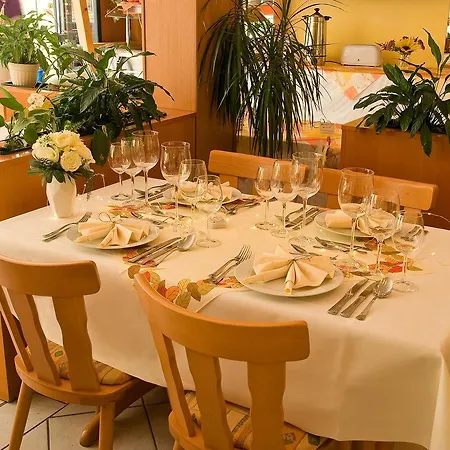 Waldhotel Am Ilsestein 3*